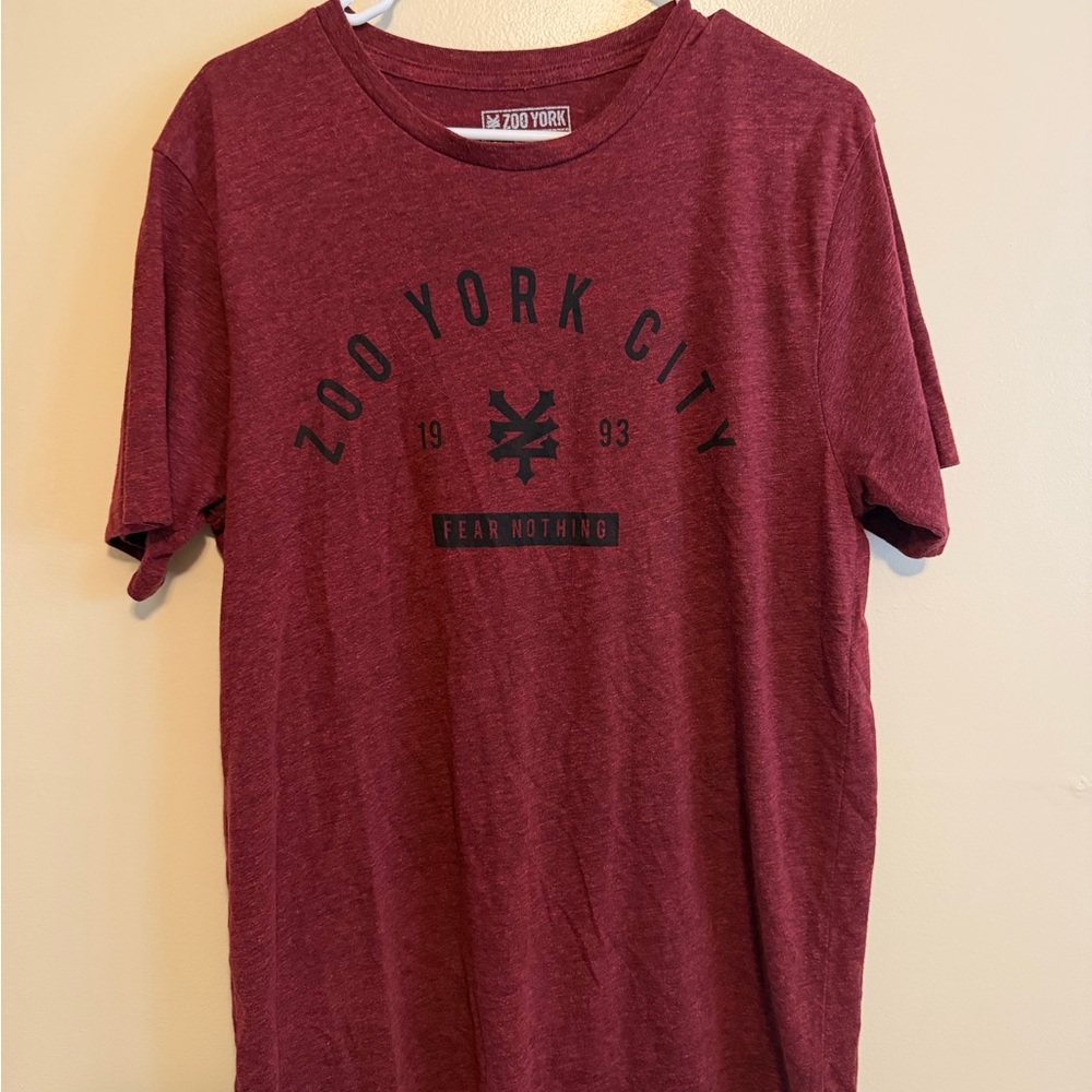 Zoo York Men’s Short Sleeve Tee - Maroon Heather with Black Print